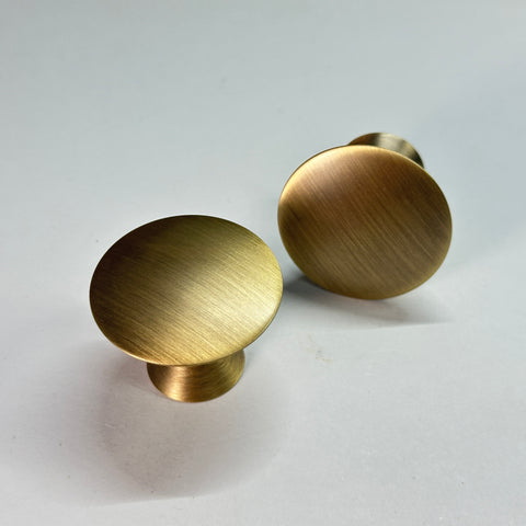 Antique Solid Brass Cabinet Knob V057A